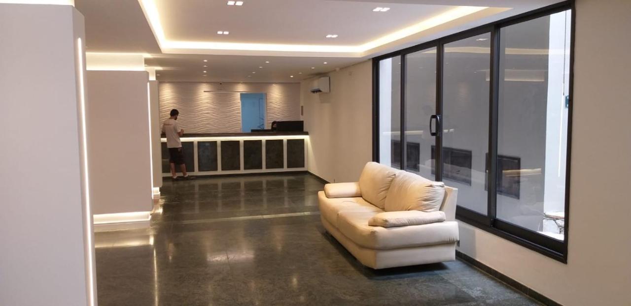 Pitangueiras Service, 2 Dormitórios, Piscina, 100 M Praia, Duas Vagas De Garagem E Wi-fi Apartamento