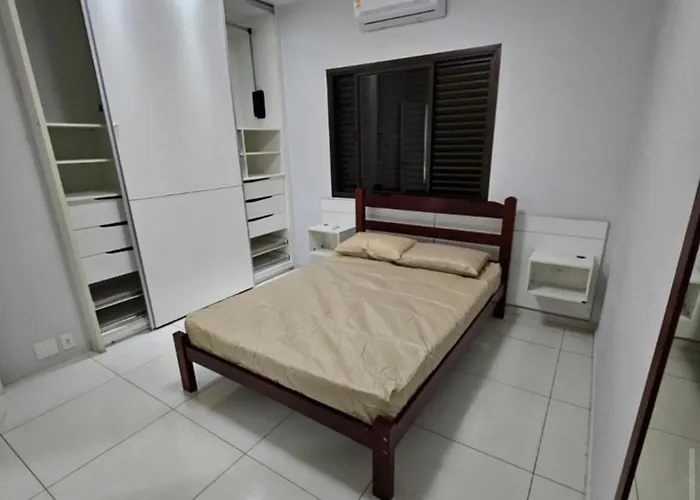 Pitangueiras 1 , 2 Dormitorios, Piscina, 100 M Praia, Duas Vagas De Garagem E Wi-Fi