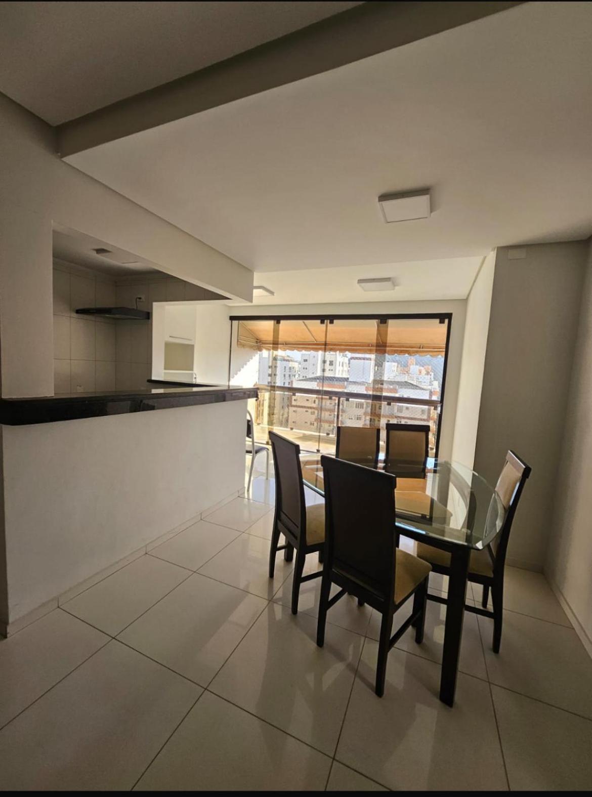 Pitangueiras 1 , 2 Dormitorios, Piscina, 100 M Praia, Duas Vagas De Garagem E Wi-fi * Guaruja
